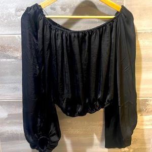 Exposed shoulder puff sleeve top